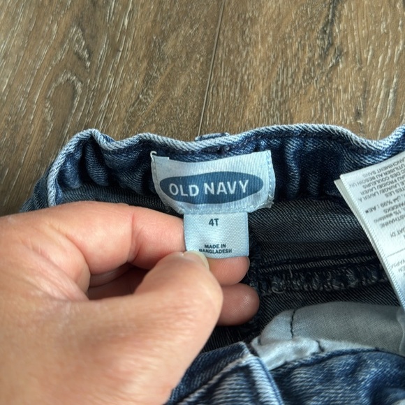 Lot of girls clothes size 4-5T.  All in great used condition! - Picture 7 of 11